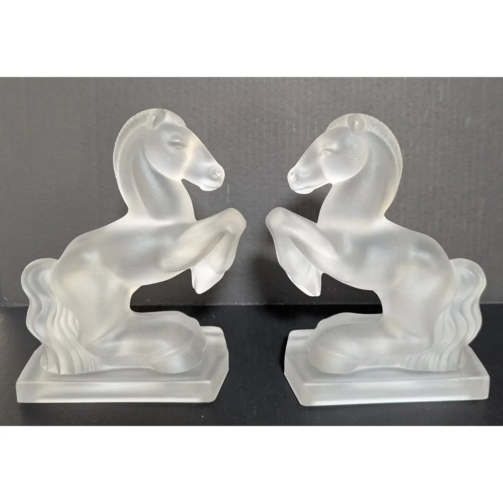 Vintage L.E. Smith Frosted Glass Rearing Horse Bookends Pair – Art Deco 1940s